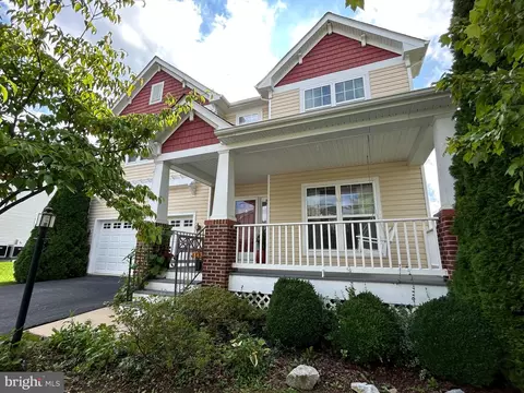 Exterior - 121 Roseville Ct, Boyce, VA 22620 photo 8 of 21