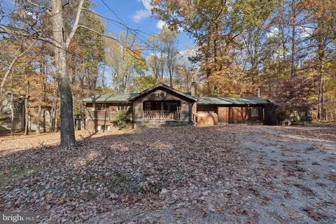 88 White Oak Ln, Bluemont, VA 20135