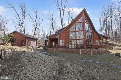 3444 Calmes Neck Ln, Boyce, VA 22620