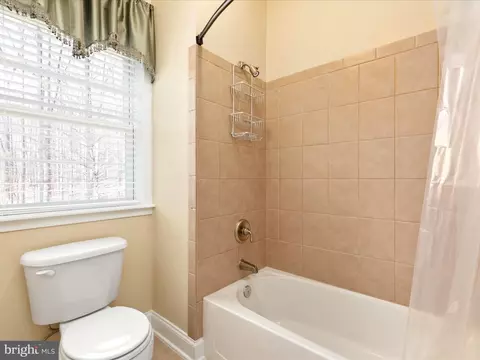 Bath - 460 Solitude Ln, Boyce, VA 22620 photo 8 of 9