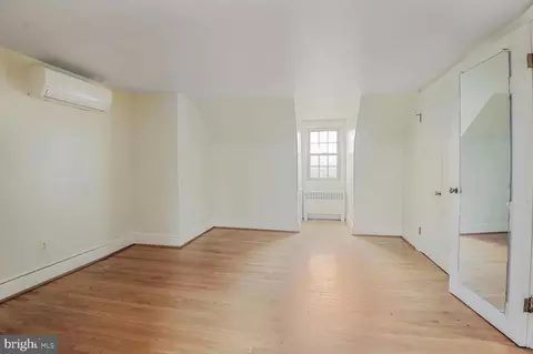 Bedroom - 1600 Briggs Rd, Berryville, VA 22611 photo 2 of 4