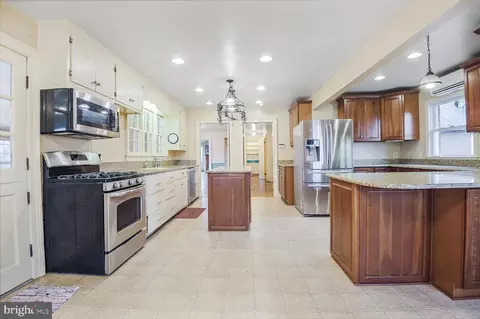 Kitchen - 1600 Briggs Rd, Berryville, VA 22611 photo 3 of 4