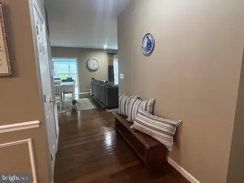 Entry Way - 108 Roseville Ct, Boyce, VA 22620 photo 8 of 25