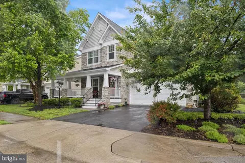 108 Roseville Ct, Boyce, VA 22620