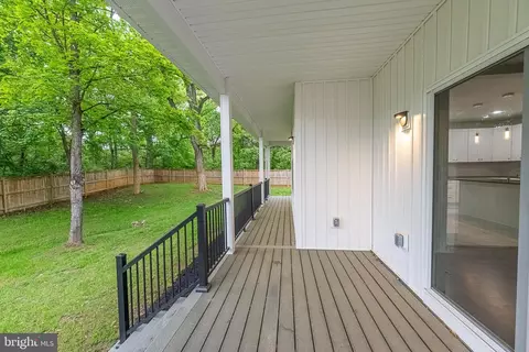 120 E Main St, Boyce, VA 22620 photo 9
