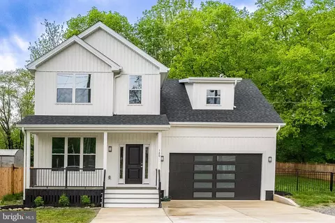120 E Main St, Boyce, VA 22620 photo 2