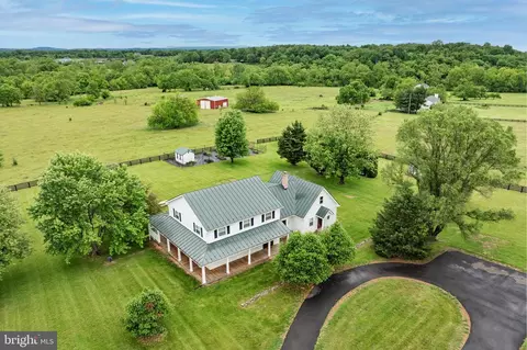 739 Pierce Rd, Berryville, VA 22611