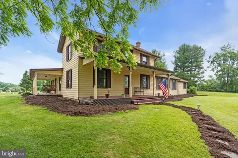 2072 Senseny Rd, Berryville, VA 22611