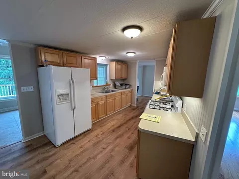 2 Whiting Ave, Boyce, VA 22620 photo 12