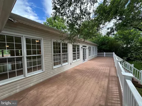 2 Whiting Ave, Boyce, VA 22620 photo 6