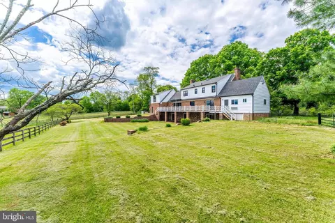 Exterior - 367 Kennel Rd, Boyce, VA 22620 photo 3 of 11