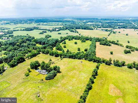 View/Area - 367 Kennel Rd, Boyce, VA 22620 photo 9 of 12