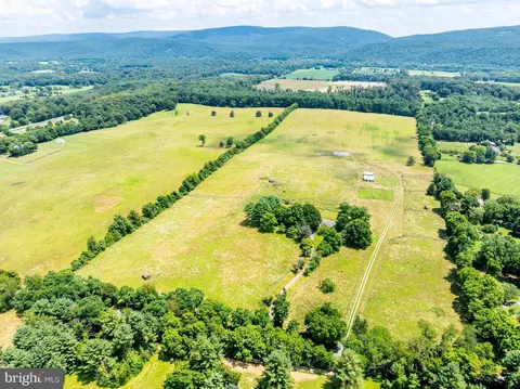 View/Area - 367 Kennel Rd, Boyce, VA 22620 photo 5 of 12