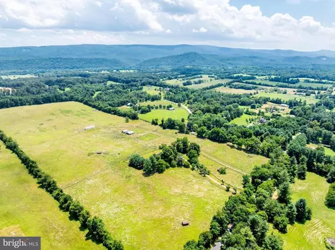 View/Area - 367 Kennel Rd, Boyce, VA 22620 photo 8 of 12