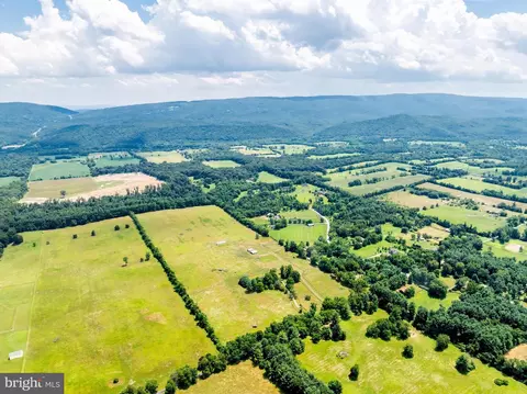 View/Area - 367 Kennel Rd, Boyce, VA 22620 photo 11 of 12