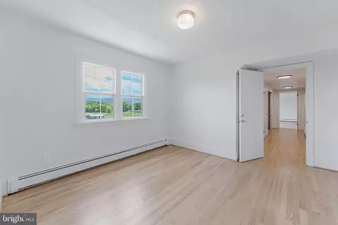Bedroom - 367 Kennel Rd, Boyce, VA 22620 photo 6 of 10