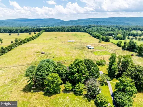 View/Area - 367 Kennel Rd, Boyce, VA 22620 photo 2 of 12