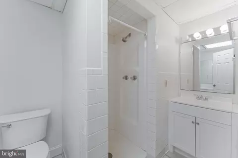 Bath - 367 Kennel Rd, Boyce, VA 22620 photo 6 of 6