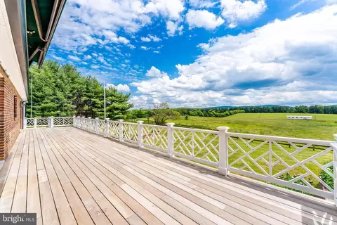 Exterior - 367 Kennel Rd, Boyce, VA 22620 photo 7 of 11