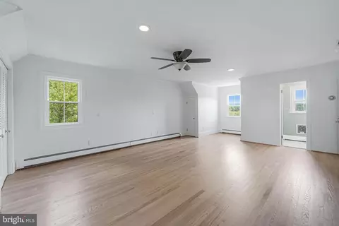 Bedroom - 367 Kennel Rd, Boyce, VA 22620 photo 2 of 10
