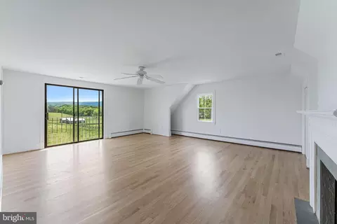 Bedroom - 367 Kennel Rd, Boyce, VA 22620 photo 7 of 10