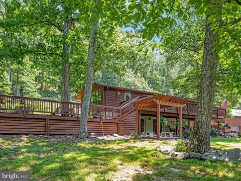 Exterior - 4327 Ebenezer Rd, Bluemont, VA 20135 photo 13 of 24