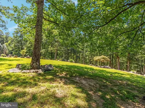 Exterior - 4327 Ebenezer Rd, Bluemont, VA 20135 photo 17 of 24