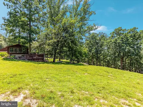 Exterior - 4327 Ebenezer Rd, Bluemont, VA 20135 photo 15 of 24