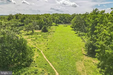 1683 Withers Larue Rd, Berryville, VA 22611