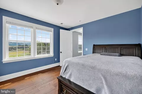 Bedroom - 620 Tilthammer Mill Rd, Boyce, VA 22620 photo 4 of 6