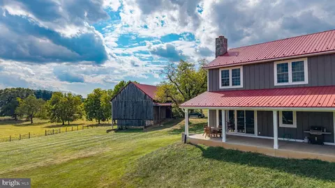 Exterior - 620 Tilthammer Mill Rd, Boyce, VA 22620 photo 3 of 11