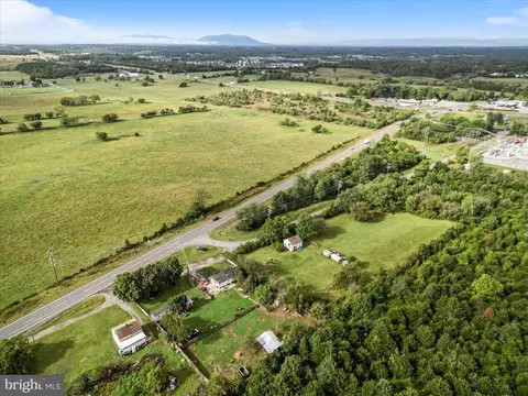 32 Double Tollgate Rd, White Post, VA 22663 photo 11