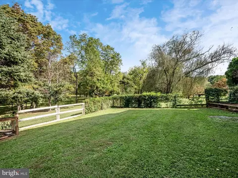 Exterior - 3187 Bishop Meade Rd, Boyce, VA 22620 photo 12 of 14