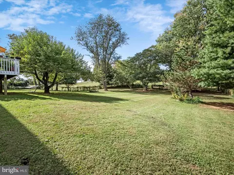 Exterior - 3187 Bishop Meade Rd, Boyce, VA 22620 photo 11 of 14