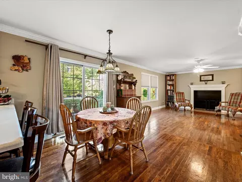 Dining - 3187 Bishop Meade Rd, Boyce, VA 22620 photo 2 of 4