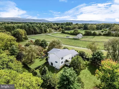 View/Area - 3187 Bishop Meade Rd, Boyce, VA 22620 photo 1 of 12