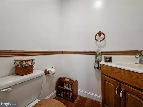 Bath - 3187 Bishop Meade Rd, Boyce, VA 22620 photo 1 of 7