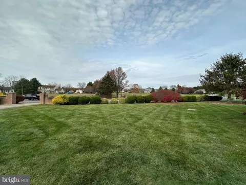 Exterior - 201 Vista Ln, White Post, VA 22663 photo 7 of 13