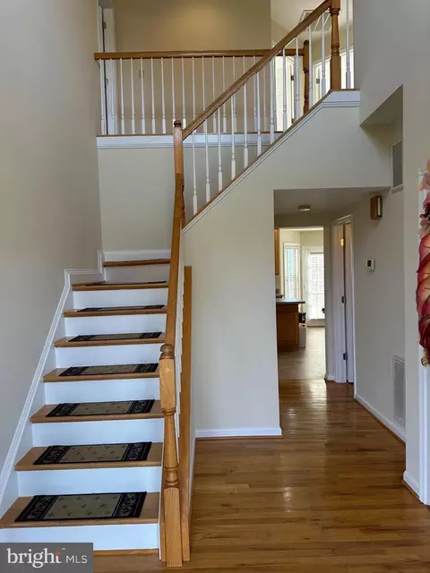 Entry Way - 201 Vista Ln, White Post, VA 22663 photo 1 of 5