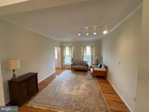 Living - 201 Vista Ln, White Post, VA 22663 photo 1 of 4