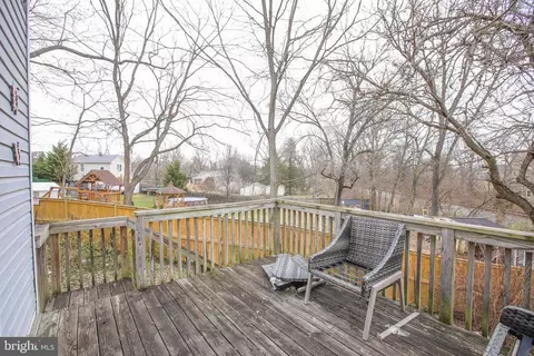 Exterior - 10 Whiting Ave, Boyce, VA 22620 photo 4 of 4