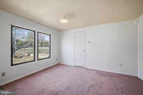 Bedroom - 2 Old Chapel Ave, Boyce, VA 22620 photo 1 of 4