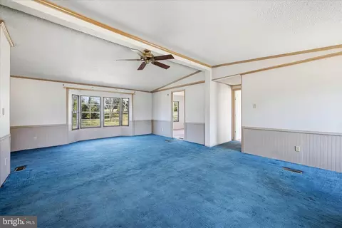 Living - 2 Old Chapel Ave, Boyce, VA 22620 photo 4 of 6