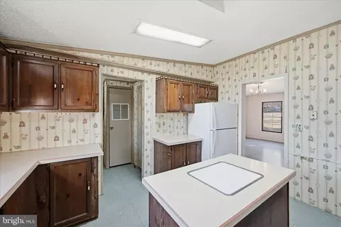 Kitchen - 2 Old Chapel Ave, Boyce, VA 22620 photo 4 of 4