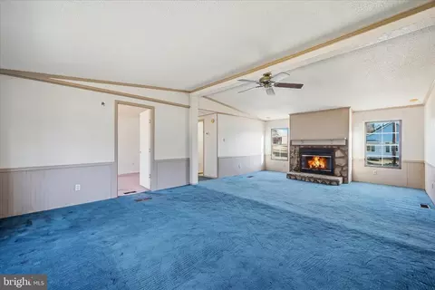 Living - 2 Old Chapel Ave, Boyce, VA 22620 photo 1 of 6