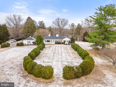 Exterior - 374 Clay Hill Rd, Boyce, VA 22620 photo 10 of 15