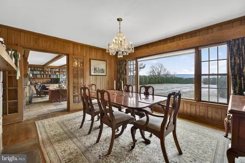 Dining - 374 Clay Hill Rd, Boyce, VA 22620 photo 2 of 5