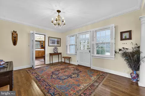 Entry Way - 374 Clay Hill Rd, Boyce, VA 22620 photo 3 of 6