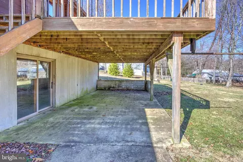 Exterior - 225 Pine Grove Rd, Bluemont, VA 20135 photo 3 of 9