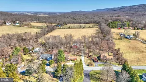View/Area - 225 Pine Grove Rd, Bluemont, VA 20135 photo 5 of 10